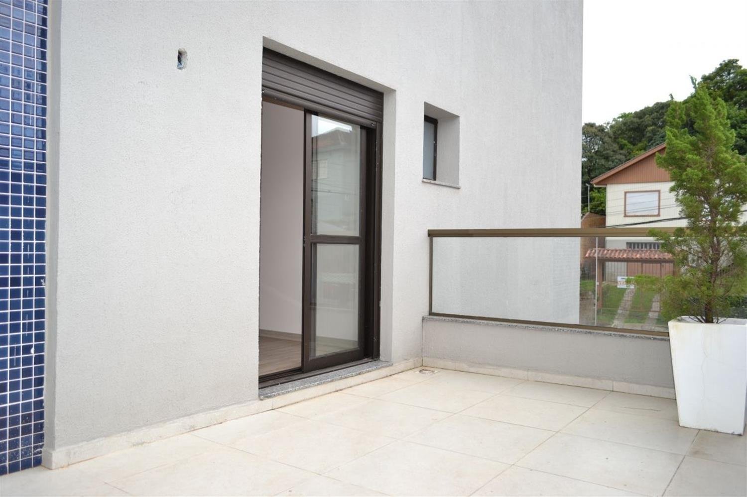 APARTAMENTO COM TERRAÇO!!