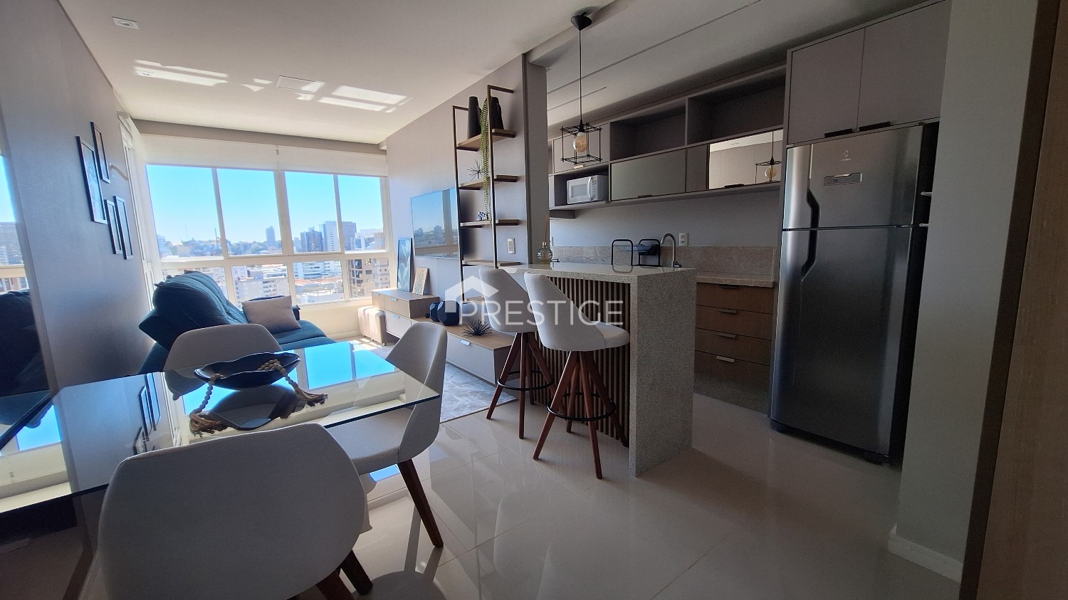 Apartamento Alto Padrão - 1 dormitório - MOBILIADO - Centro - Bento Gonçalves - RS